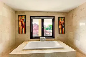 Luxury 4 BR Pool Villa at Seminyak #NP7 - Image 3