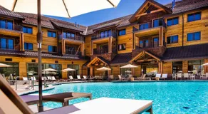 Luxury Two Bedroom Residence Steps From Heavenly Village Condo - Image 5