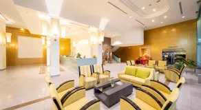 New Season Hotel - Image 2