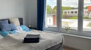 Große Moderne Penthouse Wohnung Mit Dachterrasse - Image 2