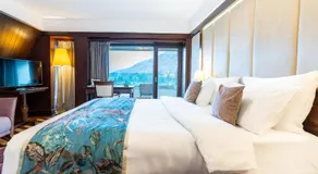 Hotel International - Image 2
