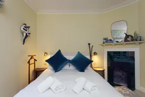 Italianflat - Holland Park - Image 3