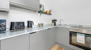 Chic 1 Bed Studio Retreat in West Bridgford - Image 4