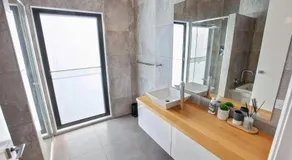 La Maison Elegante - Image 2