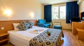 Family Hotel Dalis - Image 2