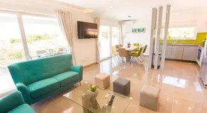 VILLA HORIZONT - Image 2