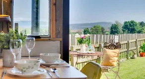 Hetton Law Shepherds Hut, Northumberland - Image 5