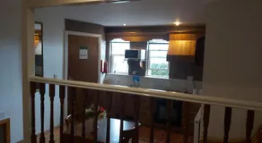 Keane's Bar & Restaurant - Image 4