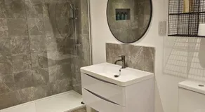 River Breeze Apartments 2 - Image 4
