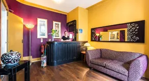 Paskins Town House - Image 3