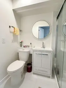 Cozy New Suite 8mins to Downtown - Image 4