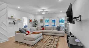 Modern Nest - Huntsville Hideaway home - Image 2