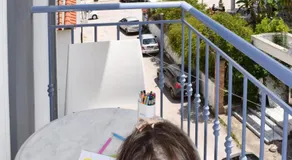 Saronis Hotel - Image 4