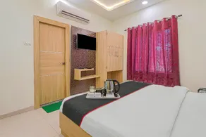 OYO Townhouse 478 Hotel Royal Aanandam - Image 4