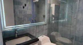 Alojamiento Hotel The hive suite - Image 4