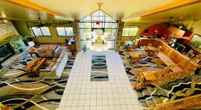 Regency Inn and Suites - Image 5
