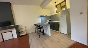 Charming Apartment in the heart of Draguignan - Image 4