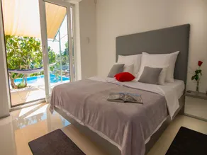 Organic Gardens Villa - Image 2