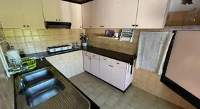 Nionas Cheerful House - Image 3