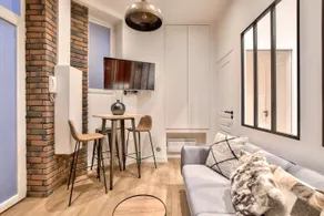 NEW ! Charming 1BR Apt in Paris 15 - Image 2