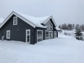 Luxury Mountain Villa - Image 4