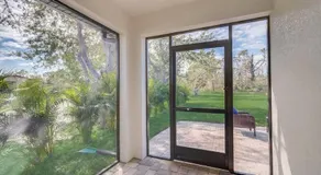Modern Retreat, 3Bedroom King bed + Master Bath near ocean, 6 guests  - Image 5