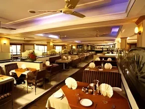 Hotel Nandhini-Minerva Circle - Image 3