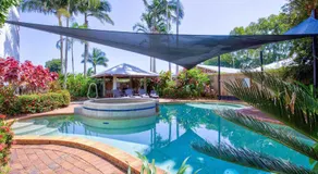 Ulysses 10 Ocean Dunk Island Views - Image 3