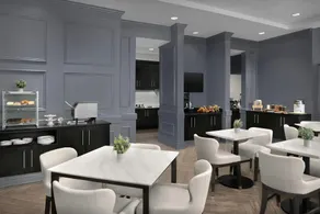 Residence Inn by Marriott Richmond Downtown - Image 3