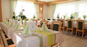 Gasthof zur Post Hotel und Parkplatz - Image 3