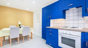 Bright 3 Bedroom House with Terrace 16 mins to Big Ben - Image 3