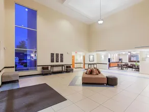 Spark by Hilton Plainfield Indianapolis - Image 2