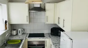 semi-detach - Image 3