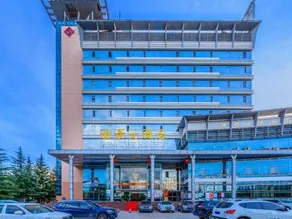 Beauty Hotel - Image 4