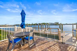 Provident Oceana Beachfront Suites - Image 4