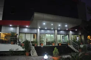 Hotel Kuber Inn - Image 4