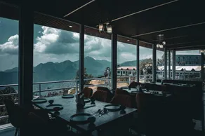 The Sarbati Palace Hotel - Image 2