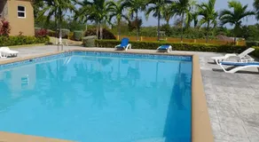 Serene Hideaway Guesthouse in Gated Stonebrook Manor - Image 4