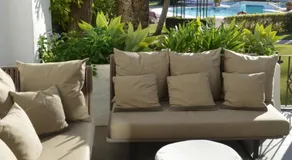 Alcazaba Beach Luxury Apartment02 Estepona - Image 2