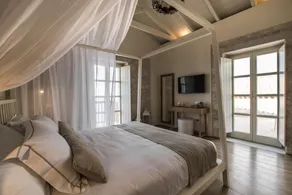 Bassa Maina Villas & Suites - Image 2