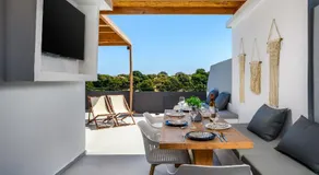 ArmoniKon Pool Villas - Image 3