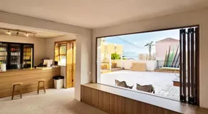 Dragon Fruit Surf Inn - Image 4