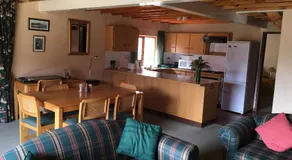 Marigold's 37 Critchley Common - Image 3
