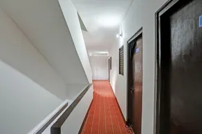Hotel O by OYO Signature View - Image 4