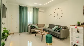 Zoi Elegant Green Apartments - Image 4
