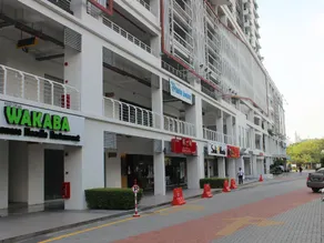 D Nice Hotel - Image 5