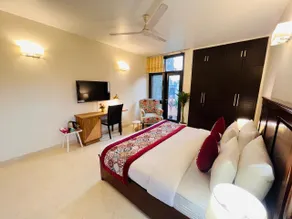 South Delhi Residency - Image 3