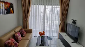 Lovely Luxury Apartment 2 - Image 2
