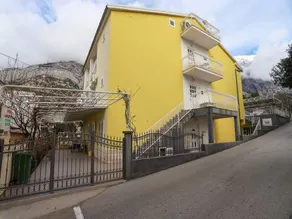 Apartments Pezo - Superior Two Bedroom Apartment with Balcony - Image 3