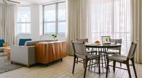 Circ Hotel - Image 4